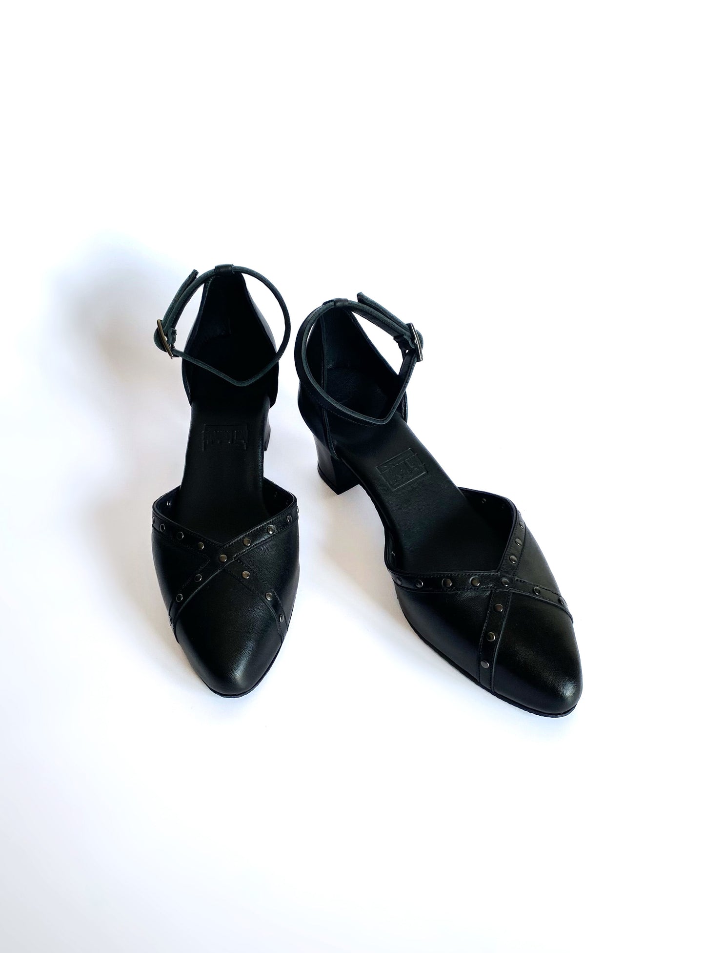 Scarlet Heel - Black Leather