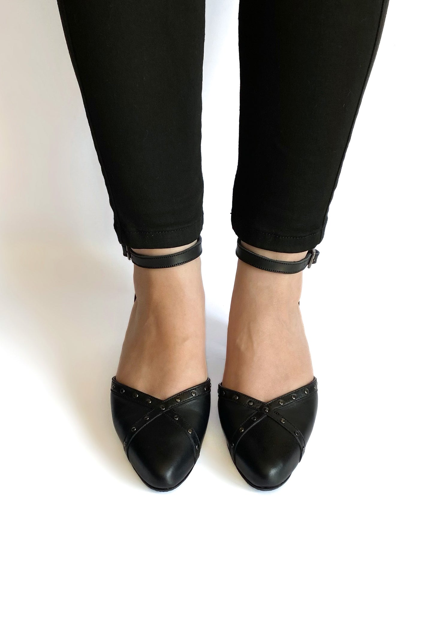 Scarlet Heel - Black Leather