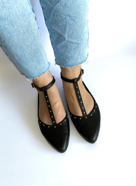 Dakota Pump - Black Leather