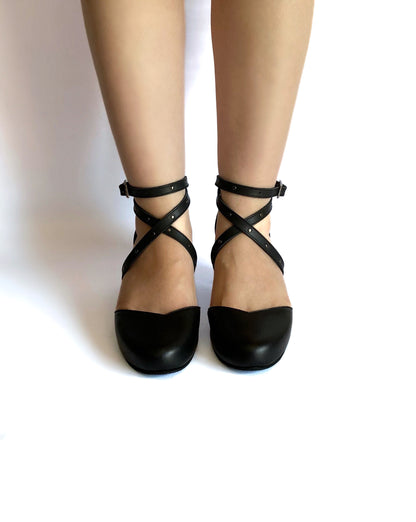 Sweetheart - Black Leather
