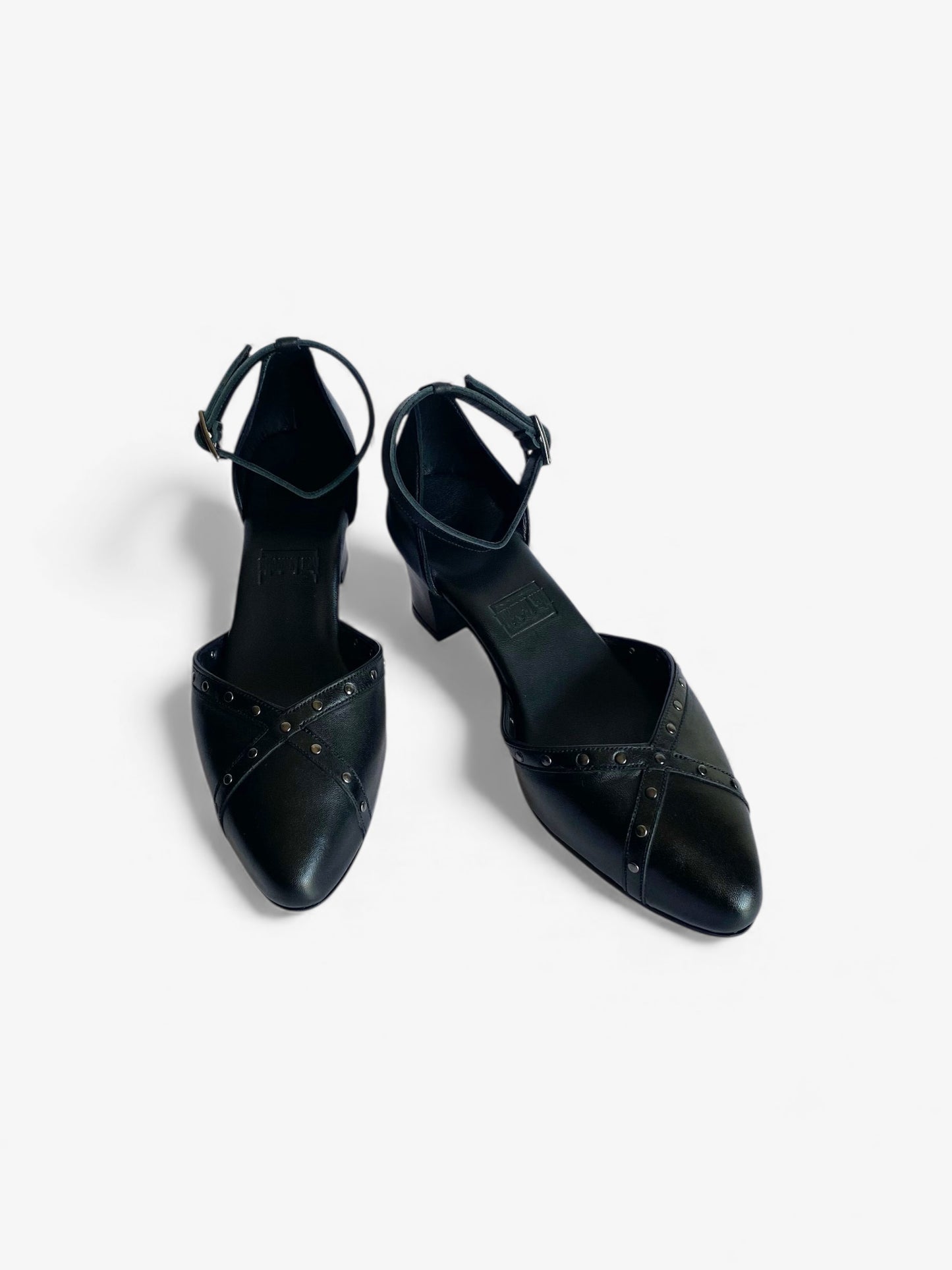 Scarlet Heel - Black Leather